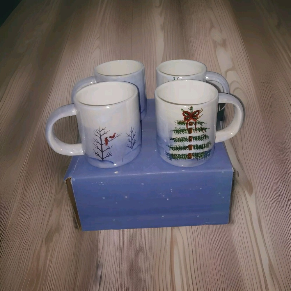 Set of 4‎ Jay Import Co Merry Christmas Mugs Porcelain in Original Box